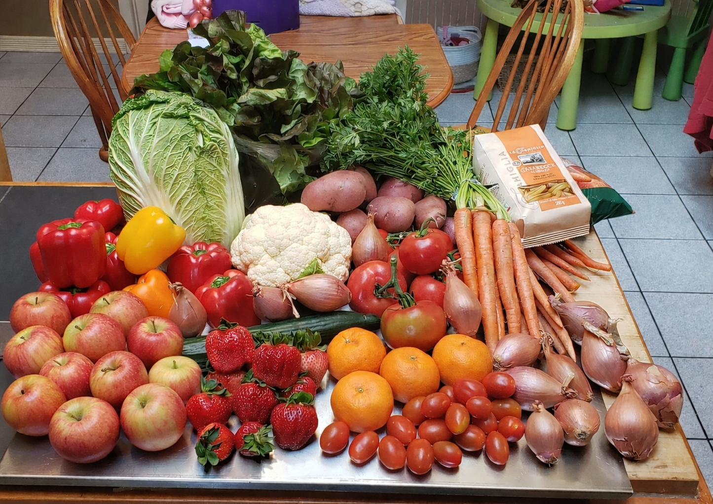 Easy Meals for the Week — Coast Essentials Bin (25–30 lbs)